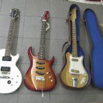 589 7749 ELECTRIC GUITARS